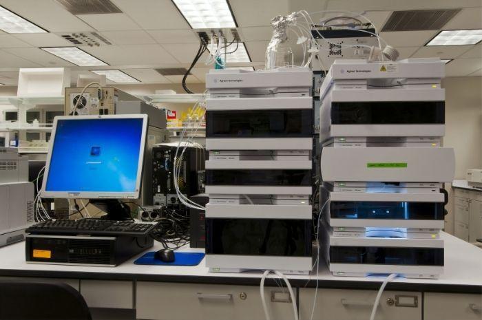 Guide for Buying Used Lab Equipment - Cover Image